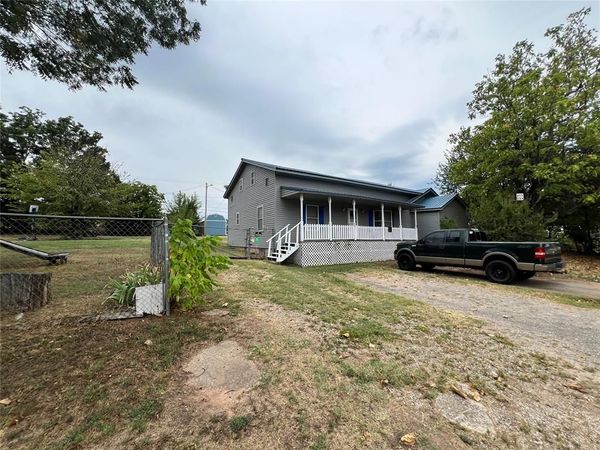801 N 2nd Street, Seminole, OK 74868