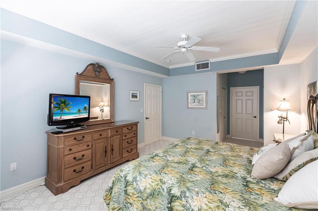 451 Bayfront Pl, Unit 5309, Naples, FL 34102 Photo