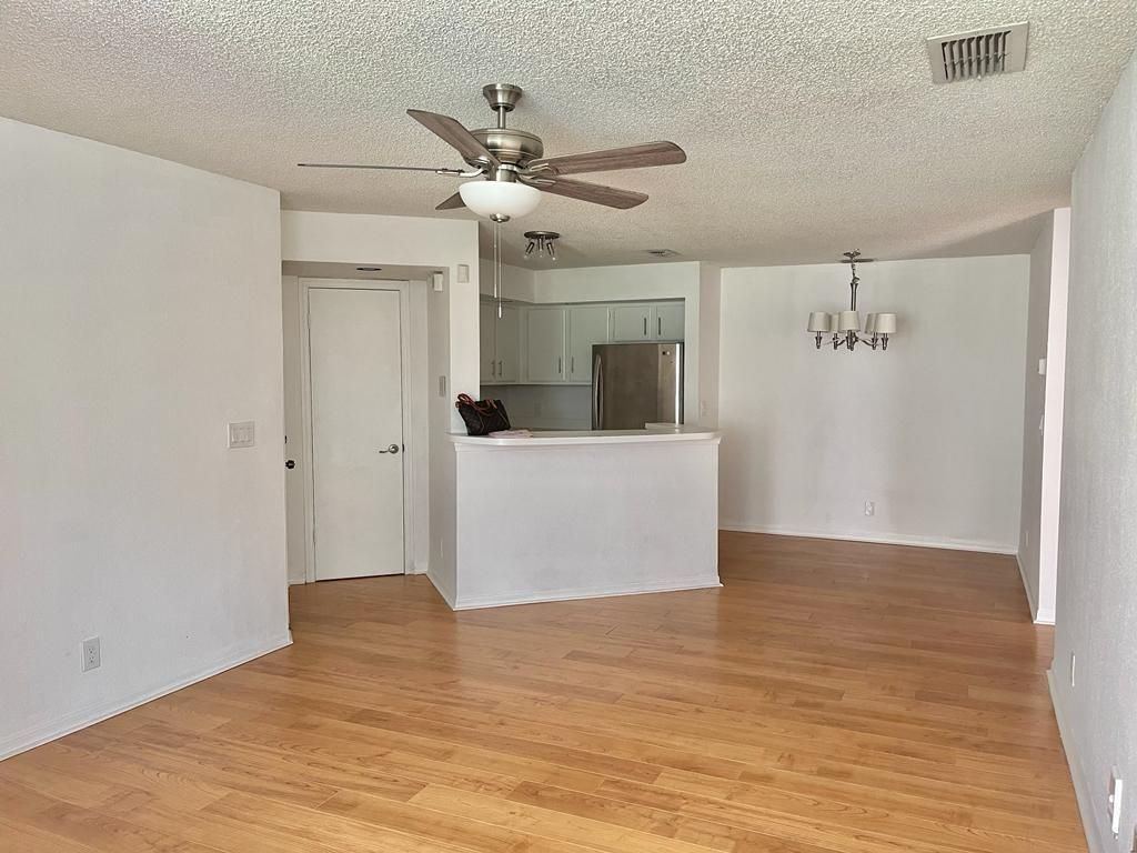 3320 Pinewalk Drive, Unit 1716, Margate, FL 33063 Photo