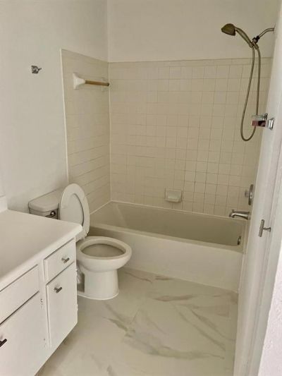 3320 Pinewalk Drive, Unit 1716, Margate, FL 33063 Photo