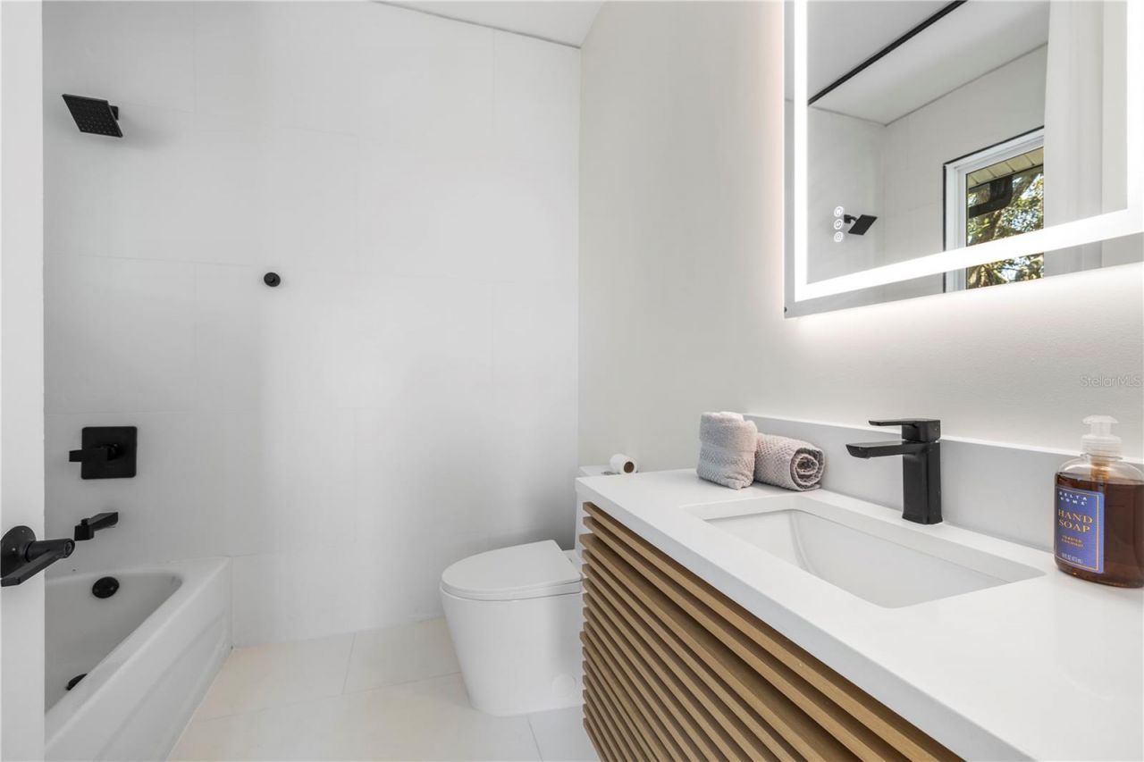 1908 E 17th Avenue, Tampa, FL 33605 Photo