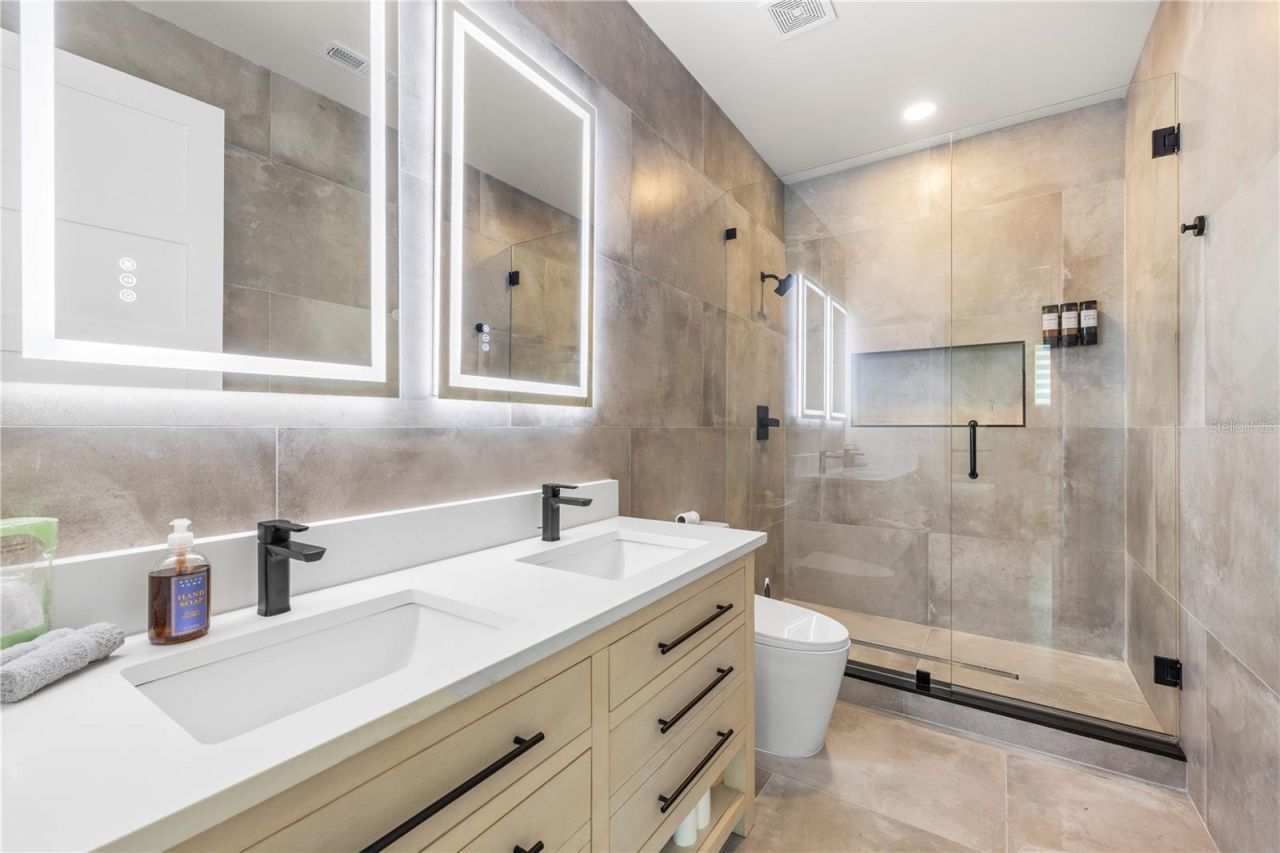 1908 E 17th Avenue, Tampa, FL 33605 Photo