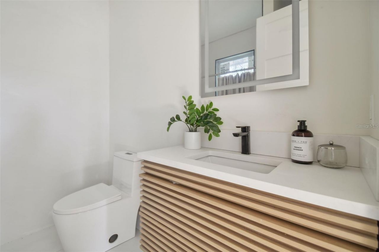 1908 E 17th Avenue, Tampa, FL 33605 Photo