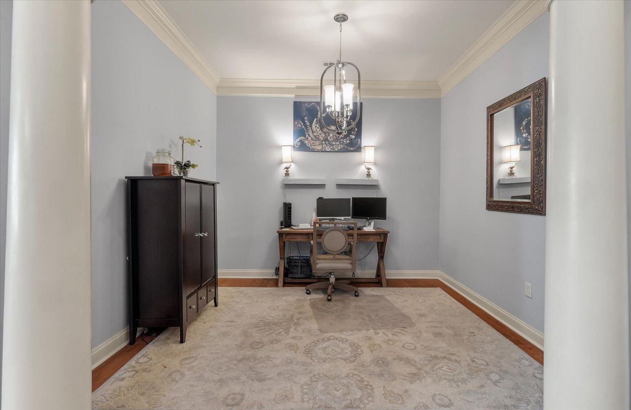 200 River Landing Drive Photo 13