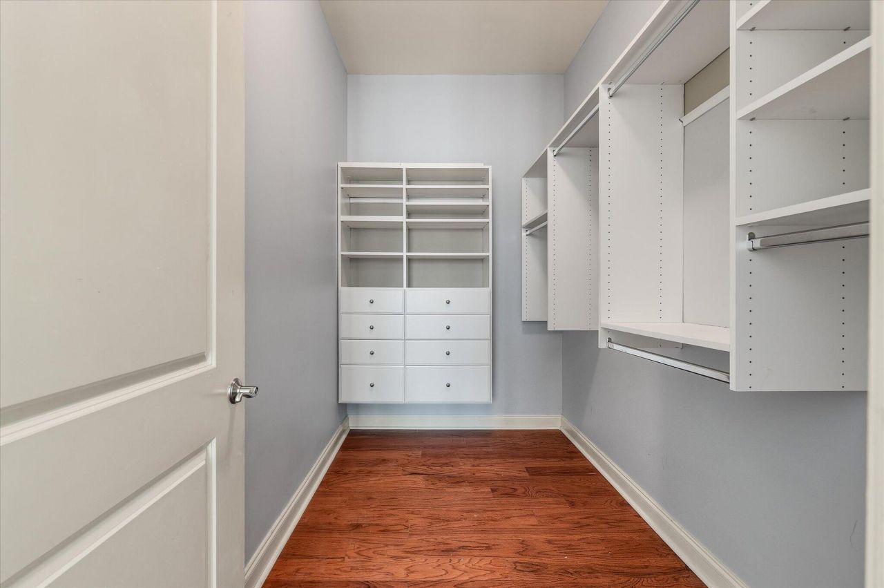 200 River Landing Drive Photo 26