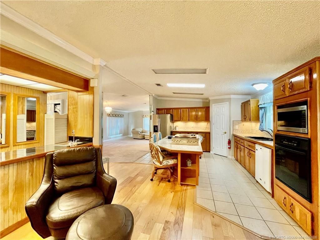 16372 SW Indianwood Circle, Indiantown, FL 34956 Photo