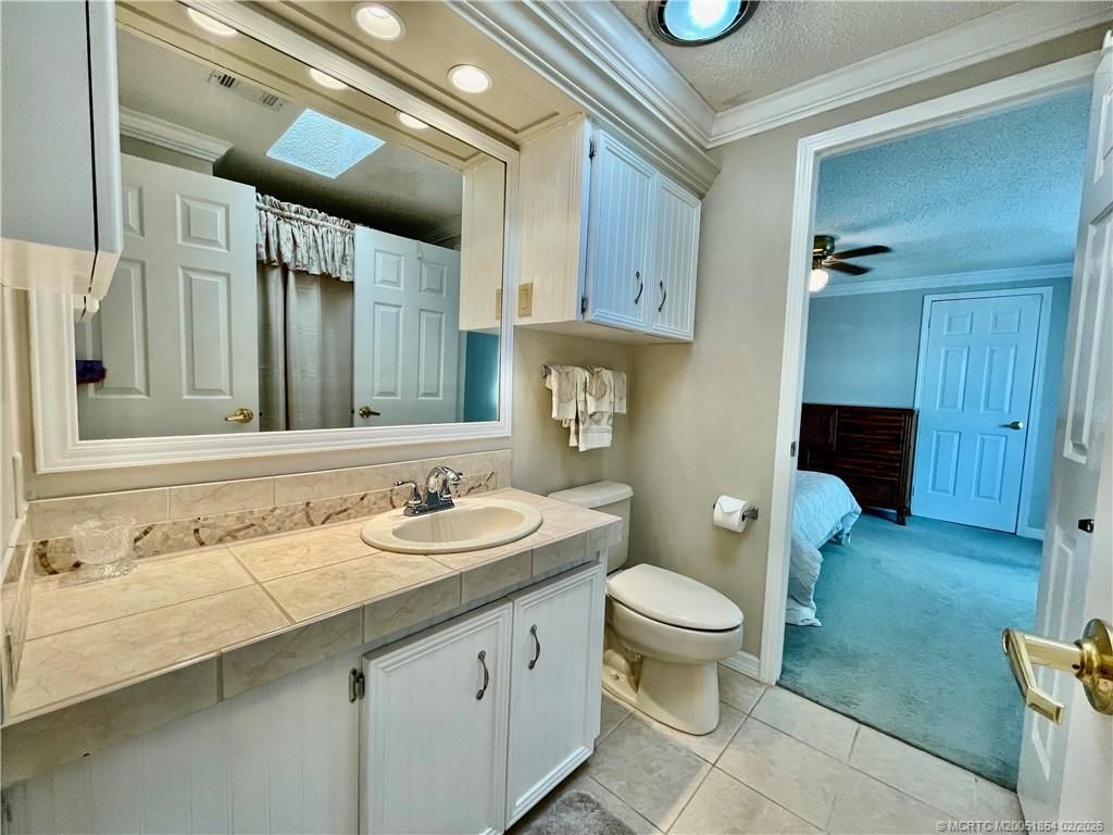 16372 SW Indianwood Circle, Indiantown, FL 34956 Photo