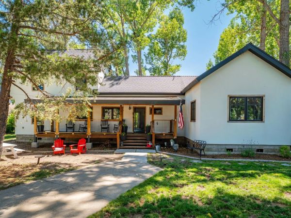 200 E Main, Sierraville, CA 96126