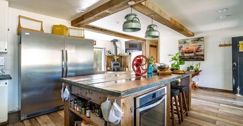 200 E Main, Sierraville, CA 96126 Photo
