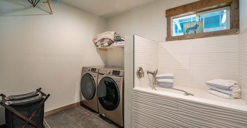 200 E Main, Sierraville, CA 96126 Photo