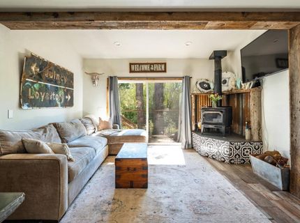 200 E Main, Sierraville, CA 96126 Photo