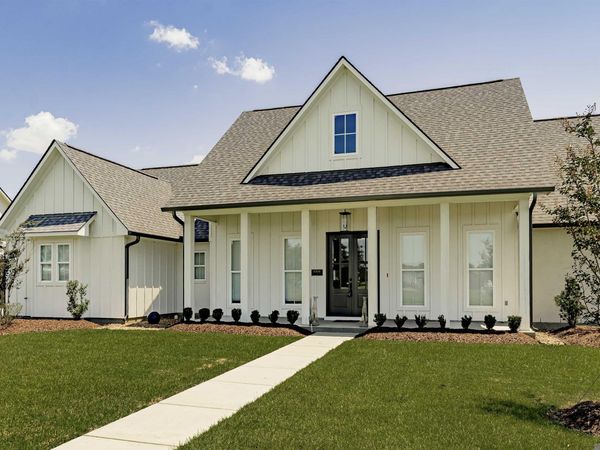 43541 Collyns Cove, Prairieville, LA 70769