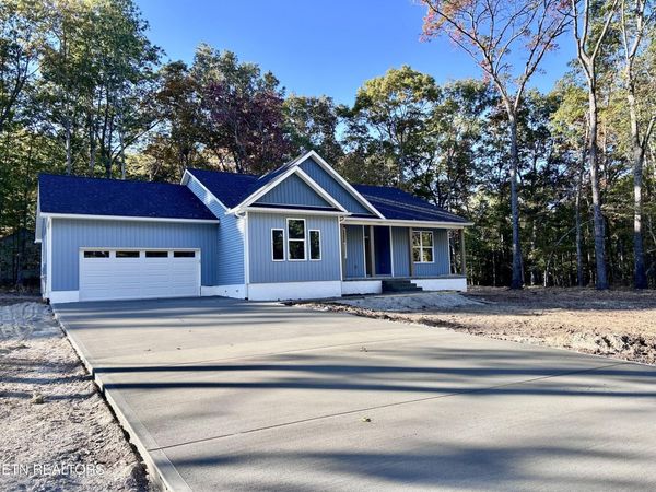 6517 Topez Drive, Crossville, TN 38572