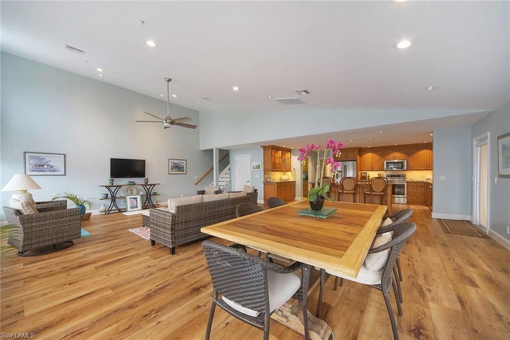 2297 Dixie Lee Ct, Saint James City, FL 33956 Photo