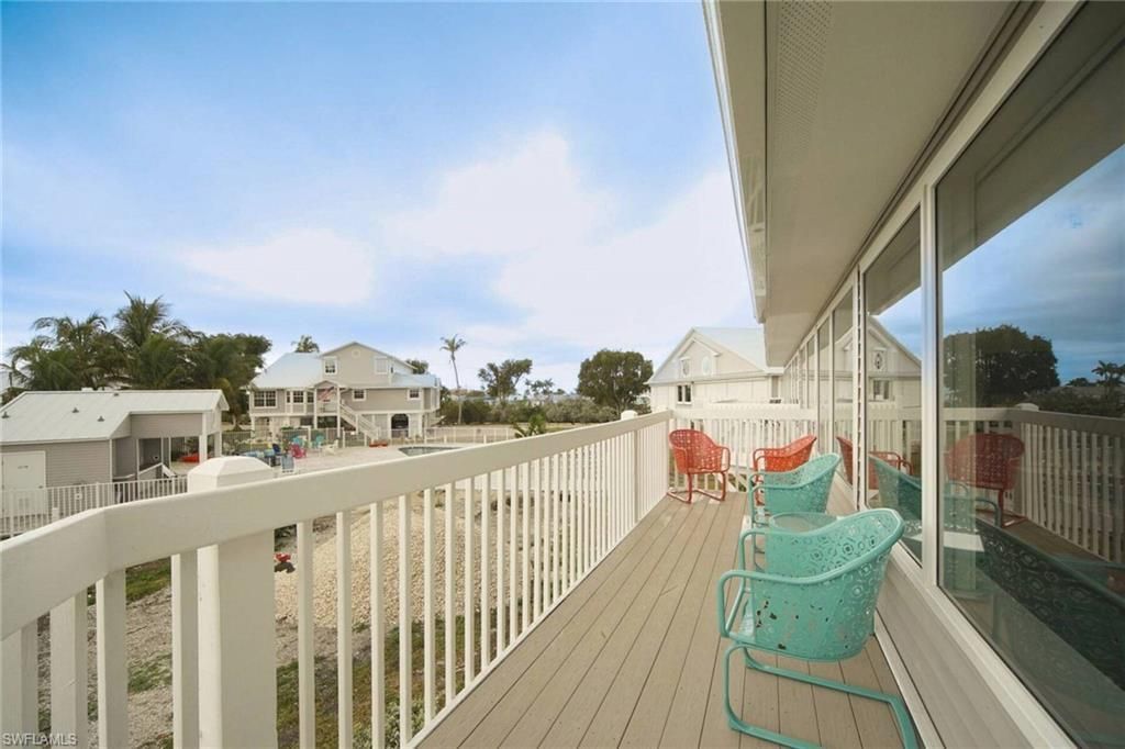 2297 Dixie Lee Ct, Saint James City, FL 33956 Photo