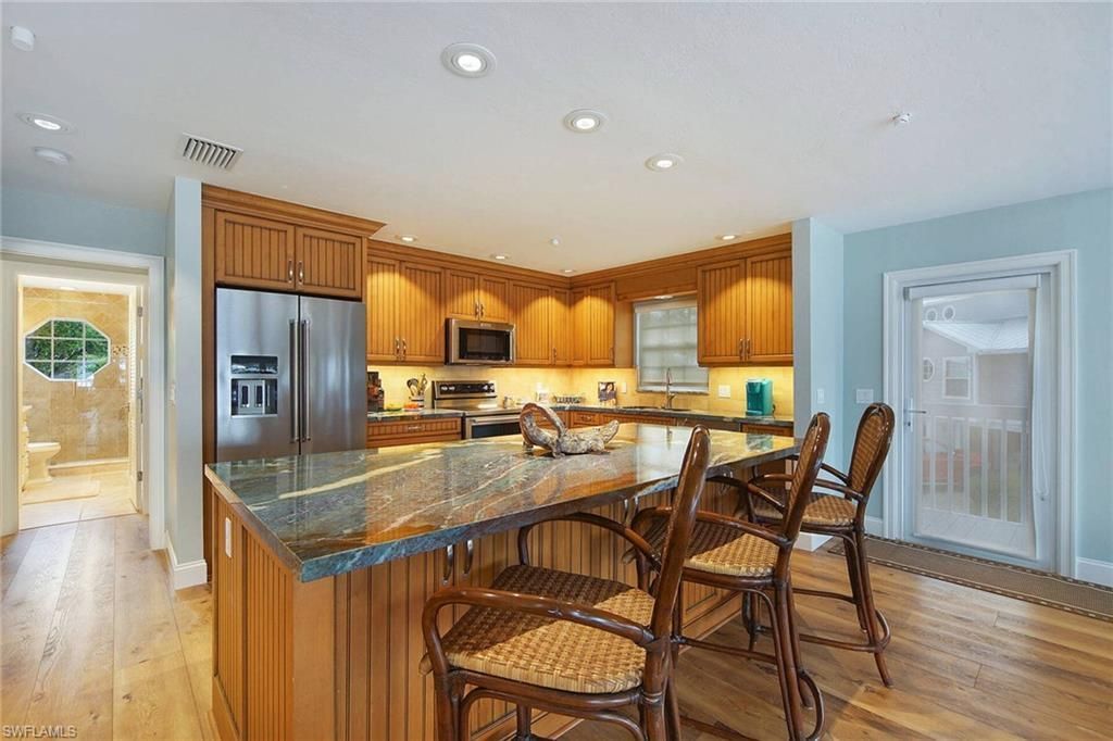 2297 Dixie Lee Ct, Saint James City, FL 33956 Photo