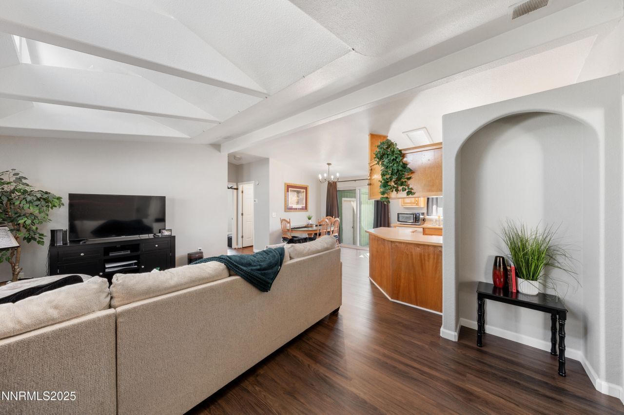 7571 Diamond Pointe Way, Reno, NV 89506 Photo