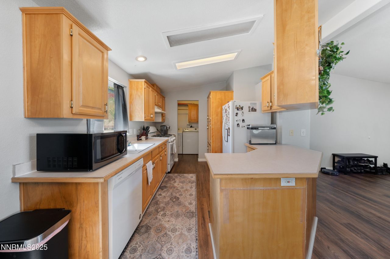 7571 Diamond Pointe Way, Reno, NV 89506 Photo