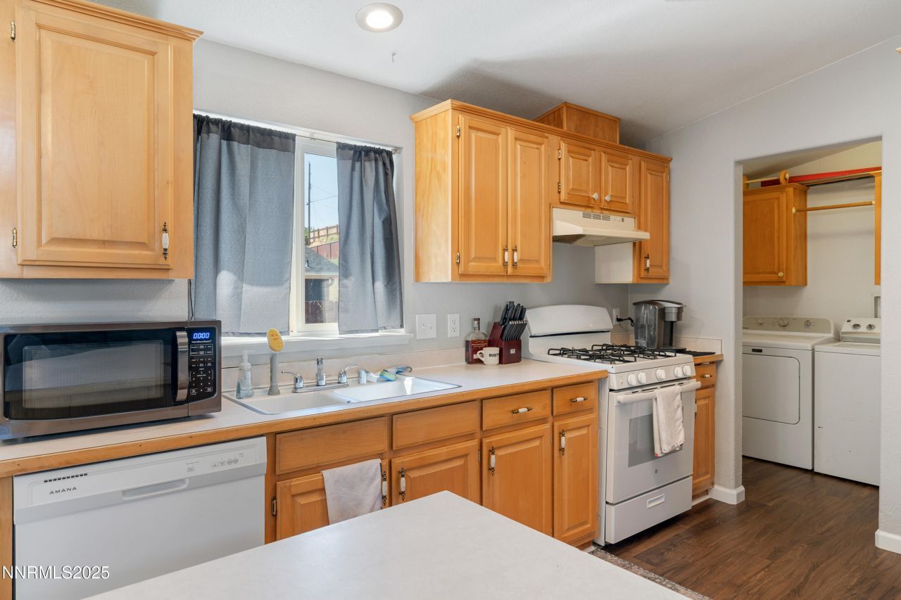 7571 Diamond Pointe Way, Reno, NV 89506 Photo