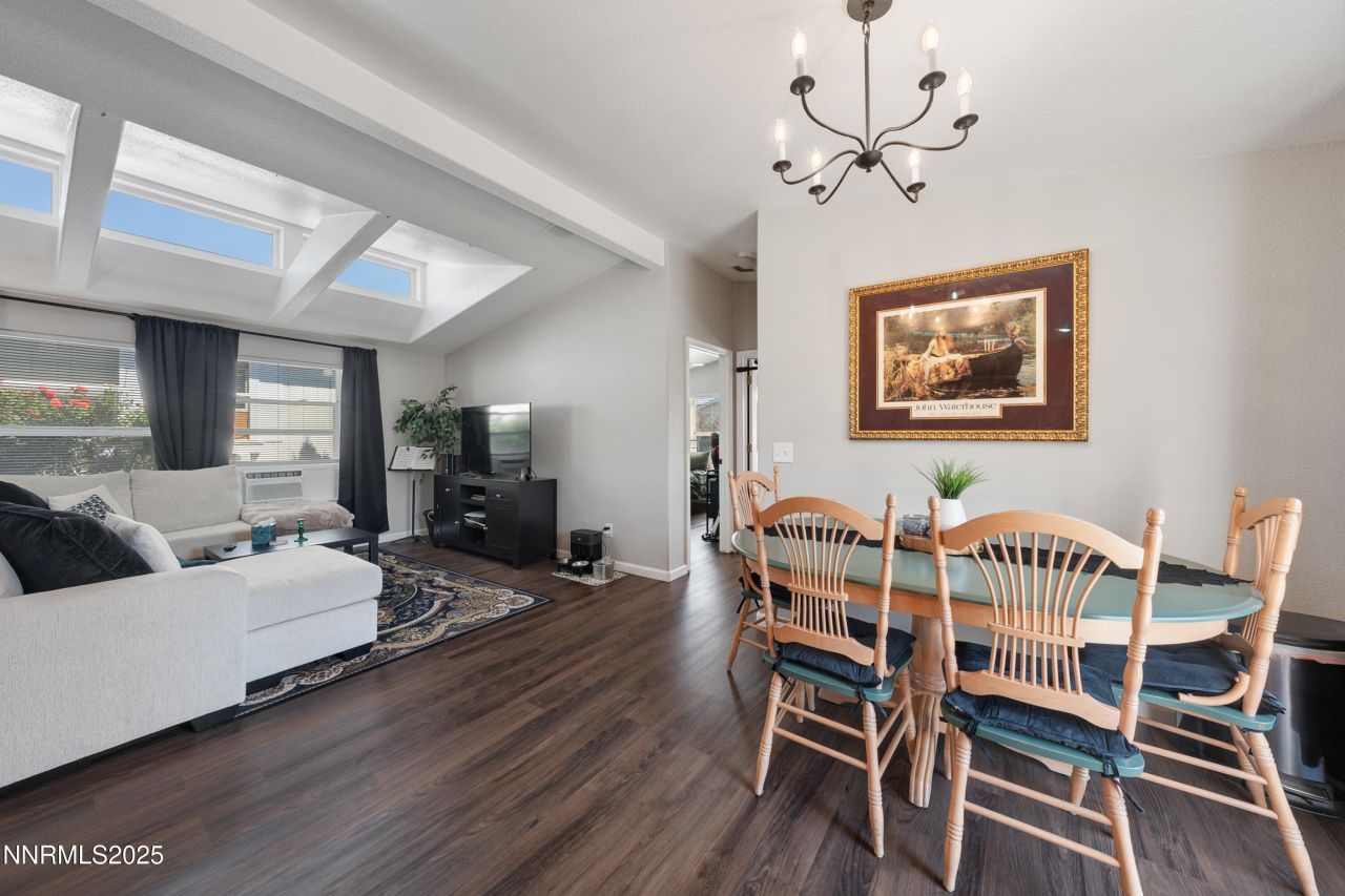 7571 Diamond Pointe Way, Reno, NV 89506 Photo