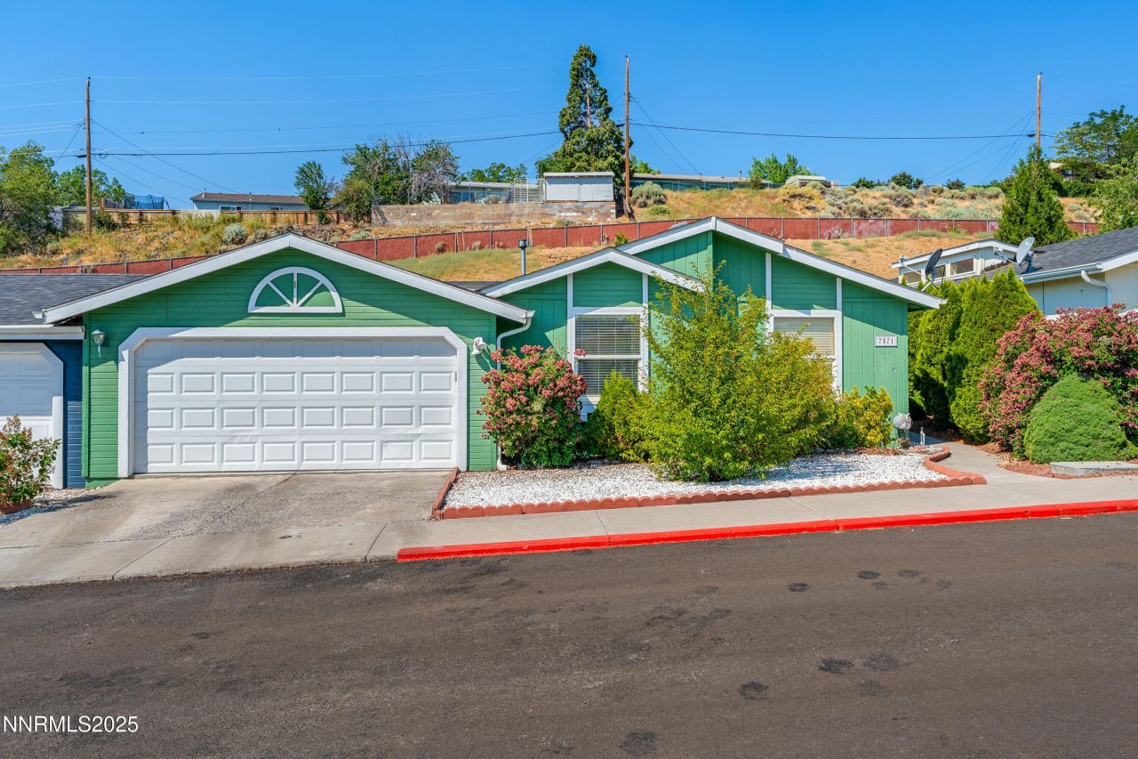7571 Diamond Pointe Way, Reno, NV 89506 Photo