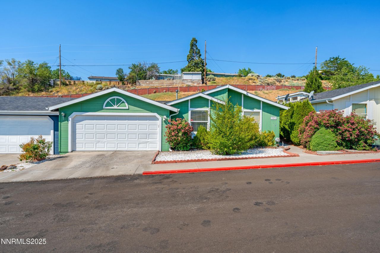 7571 Diamond Pointe Way, Reno, NV 89506 Photo