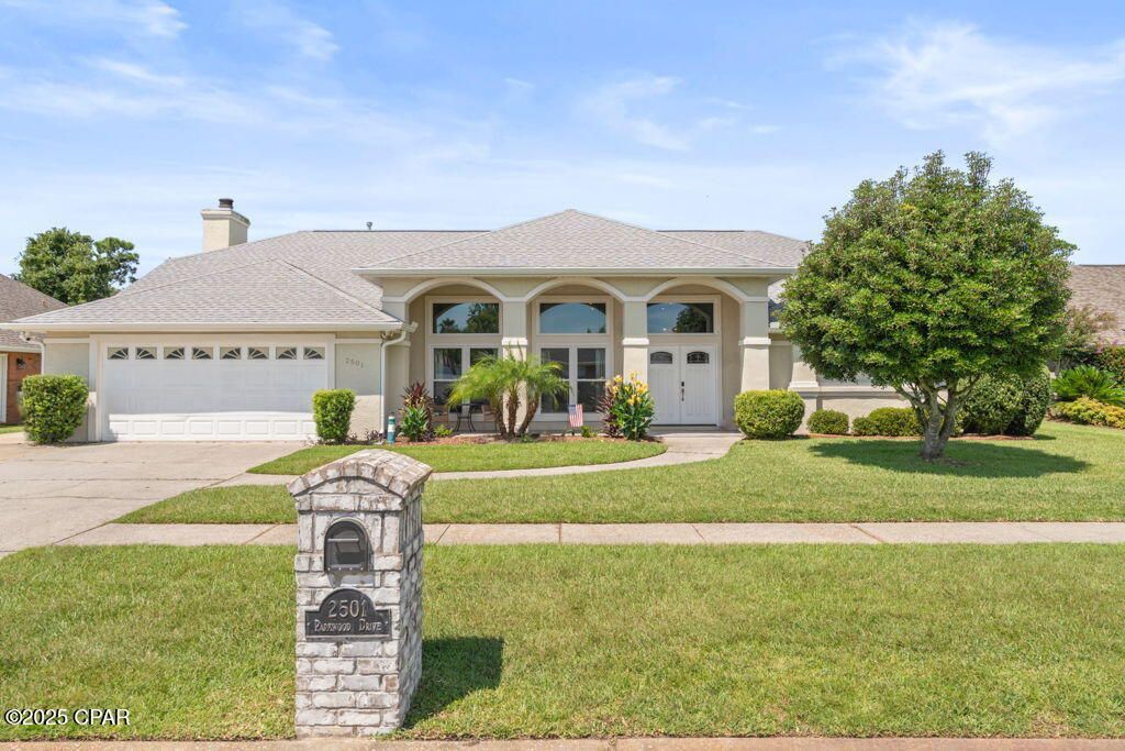 2501 Parkwood Drive, Panama City, FL 32405 Main Photo