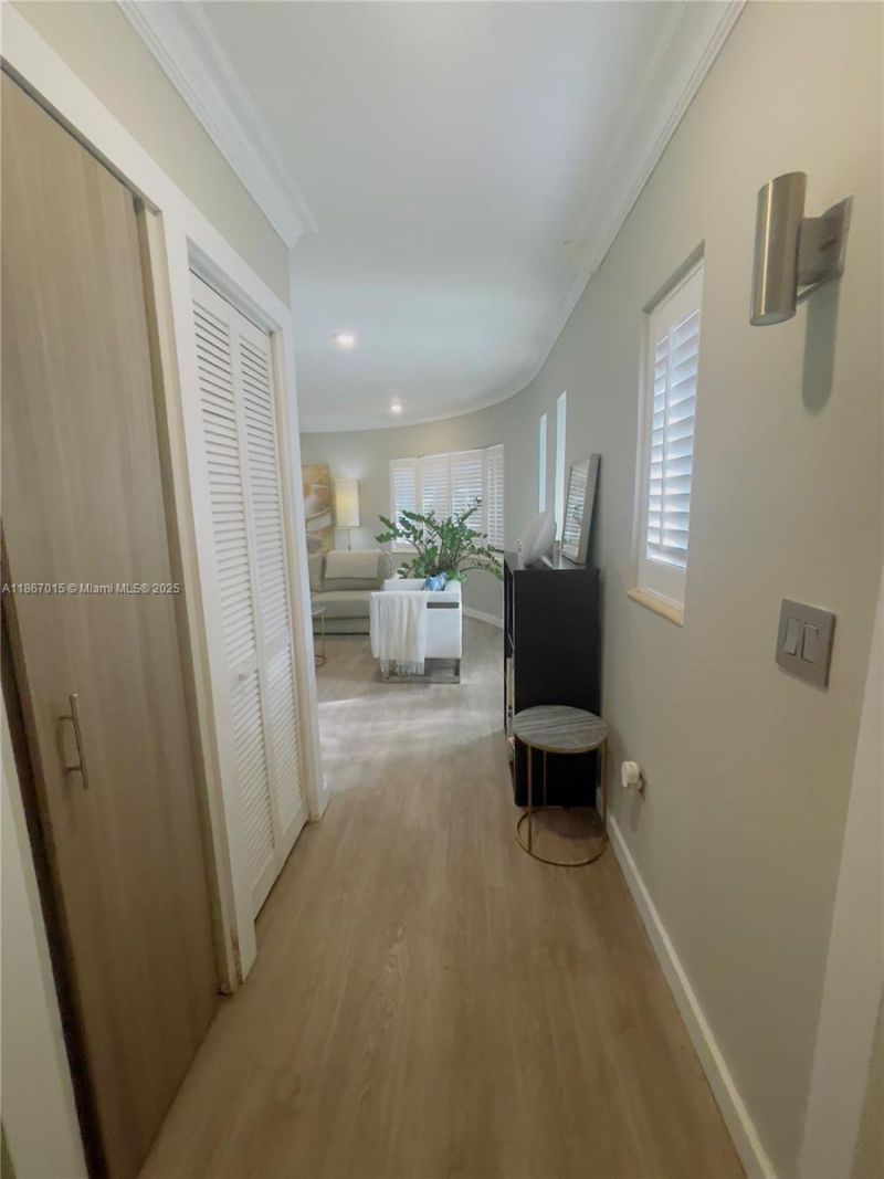 8101 Harding Ave, Miami Beach, FL 33141 Photo