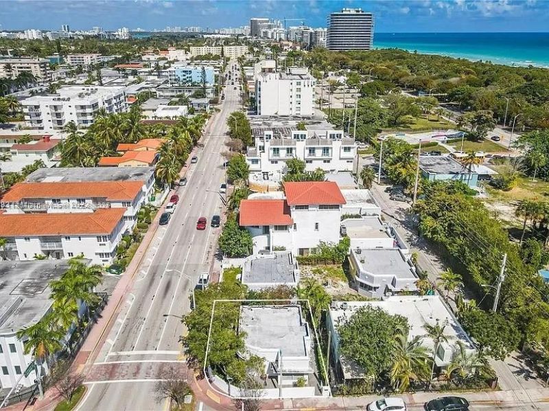 8101 Harding Ave, Miami Beach, FL 33141 Photo