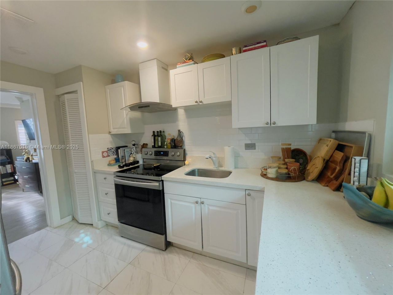 8101 Harding Ave, Miami Beach, FL 33141 Photo