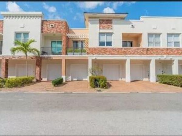 10560 SW Stephanie Way, Unit 1207, Port St. Lucie, FL 34987