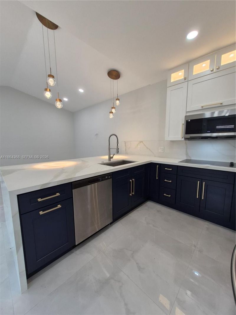 2176 NW 184th Way, Pembroke Pines, FL 33029 Photo