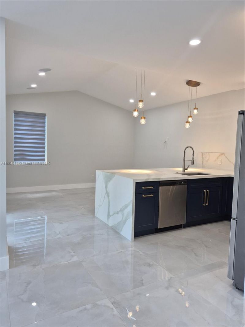 2176 NW 184th Way, Pembroke Pines, FL 33029 Photo