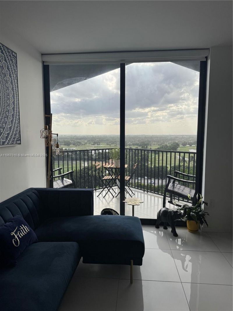 5252 NW 85th Ave, Unit 1108, Doral, FL 33166 Photo