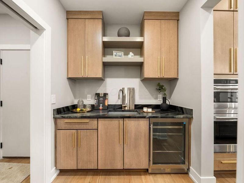 3163 S Dorchester Road, Columbus, OH 43221 Photo 21