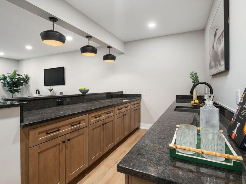 3163 S Dorchester Road, Columbus, OH 43221 Photo 41