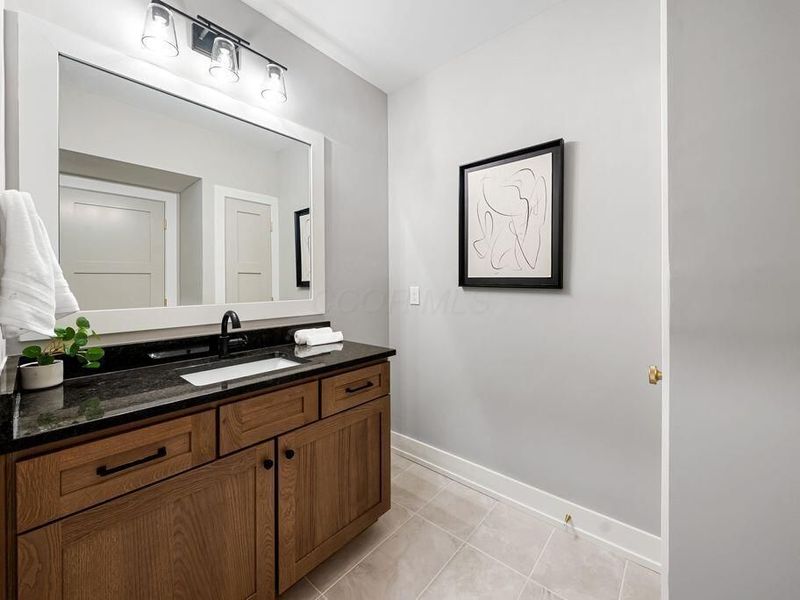 3163 S Dorchester Road, Columbus, OH 43221 Photo 75