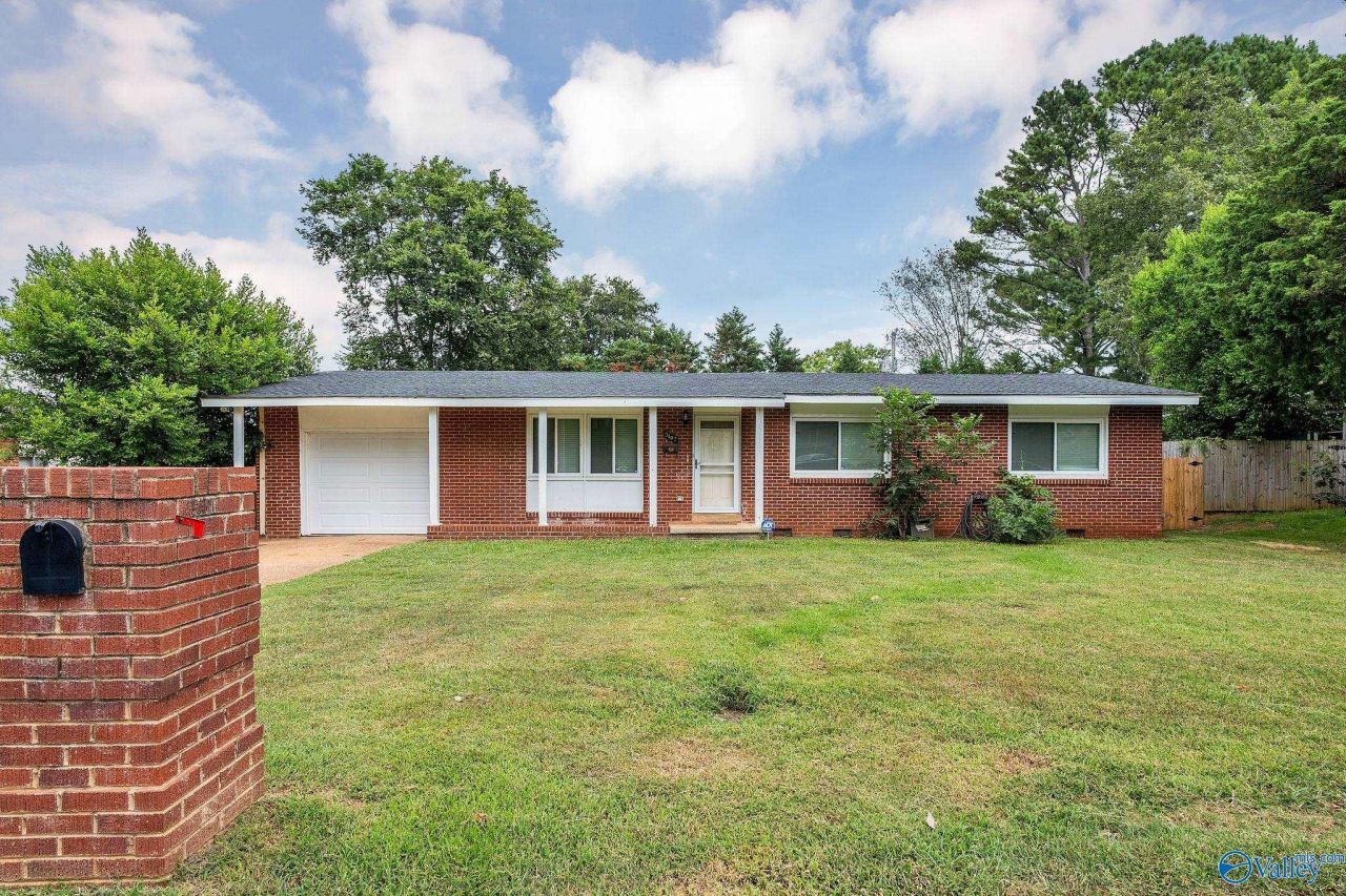 3107 Acklen Drive Sw, Huntsville, AL 35805 Main Photo