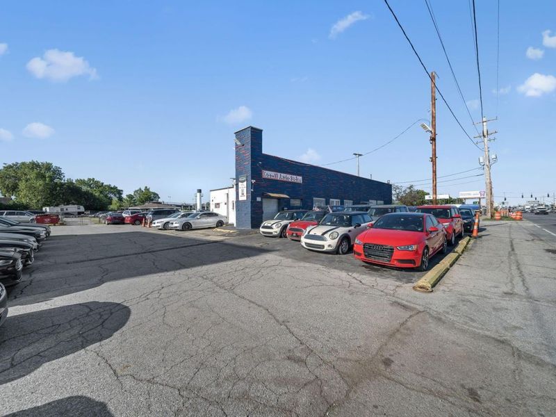 3479 W Broad Street, Columbus, OH 43204 Photo 2