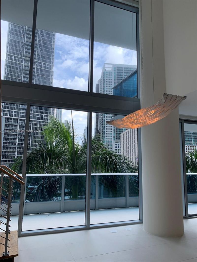 200 Biscayne Boulevard Way, Unit 304, Miami, FL 33131 Photo