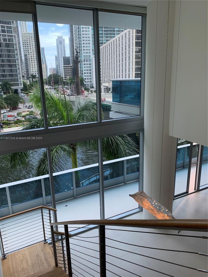 200 Biscayne Boulevard Way, Unit 304, Miami, FL 33131 Photo