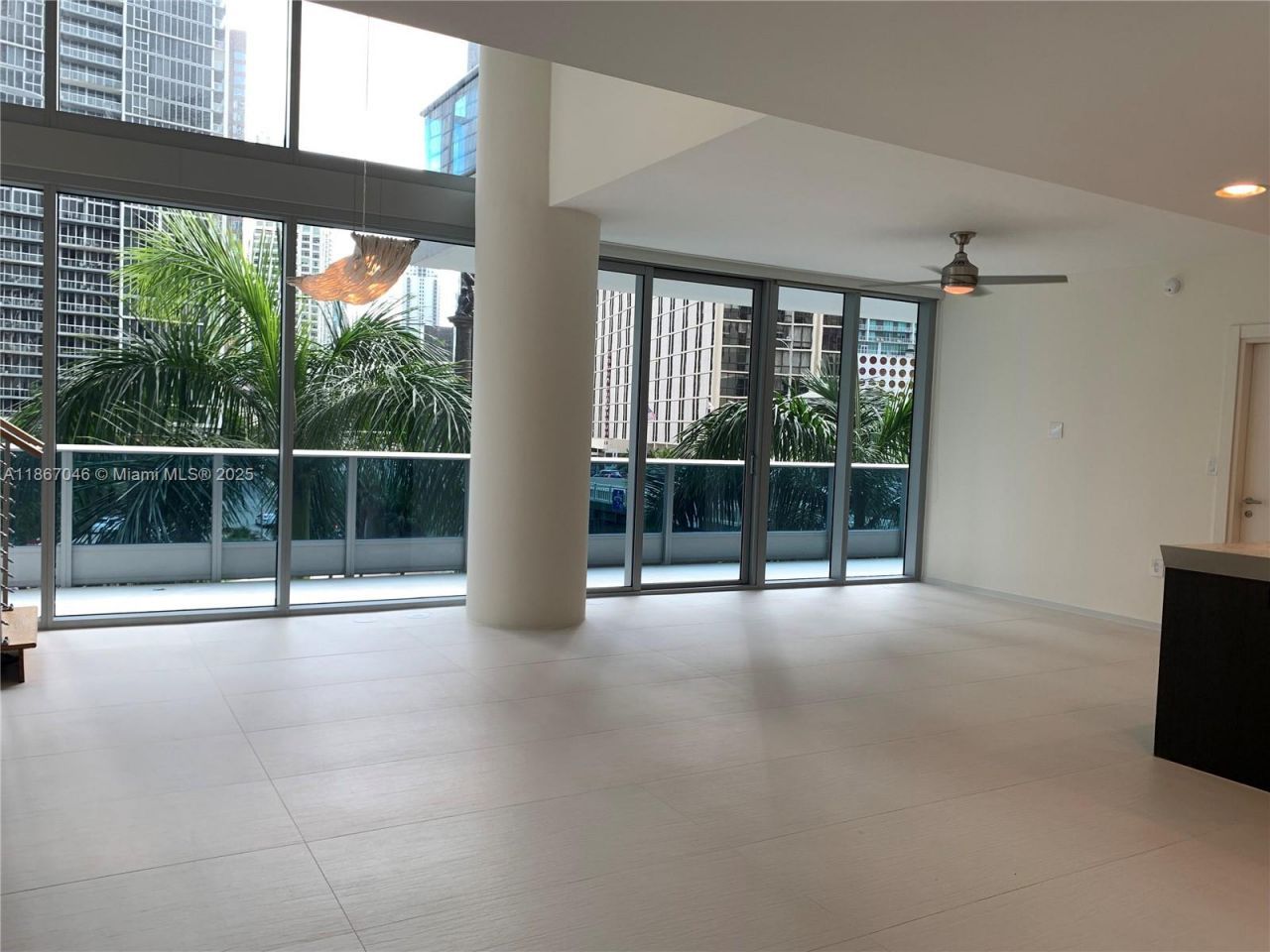 200 Biscayne Boulevard Way, Unit 304, Miami, FL 33131 Photo