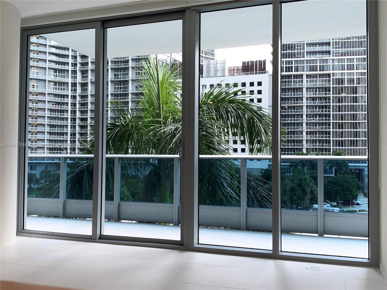 200 Biscayne Boulevard Way, Unit 304, Miami, FL 33131 Photo