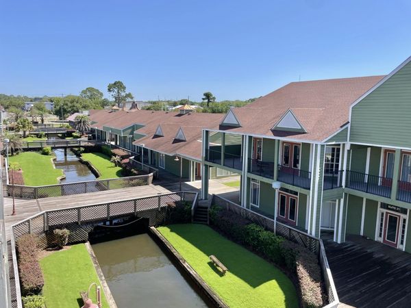 348 Miracle Strip Parkway, Fort Walton Beach, FL 32548