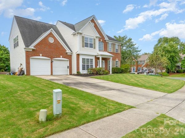7633 Rathburn Lane, Charlotte, NC 28277