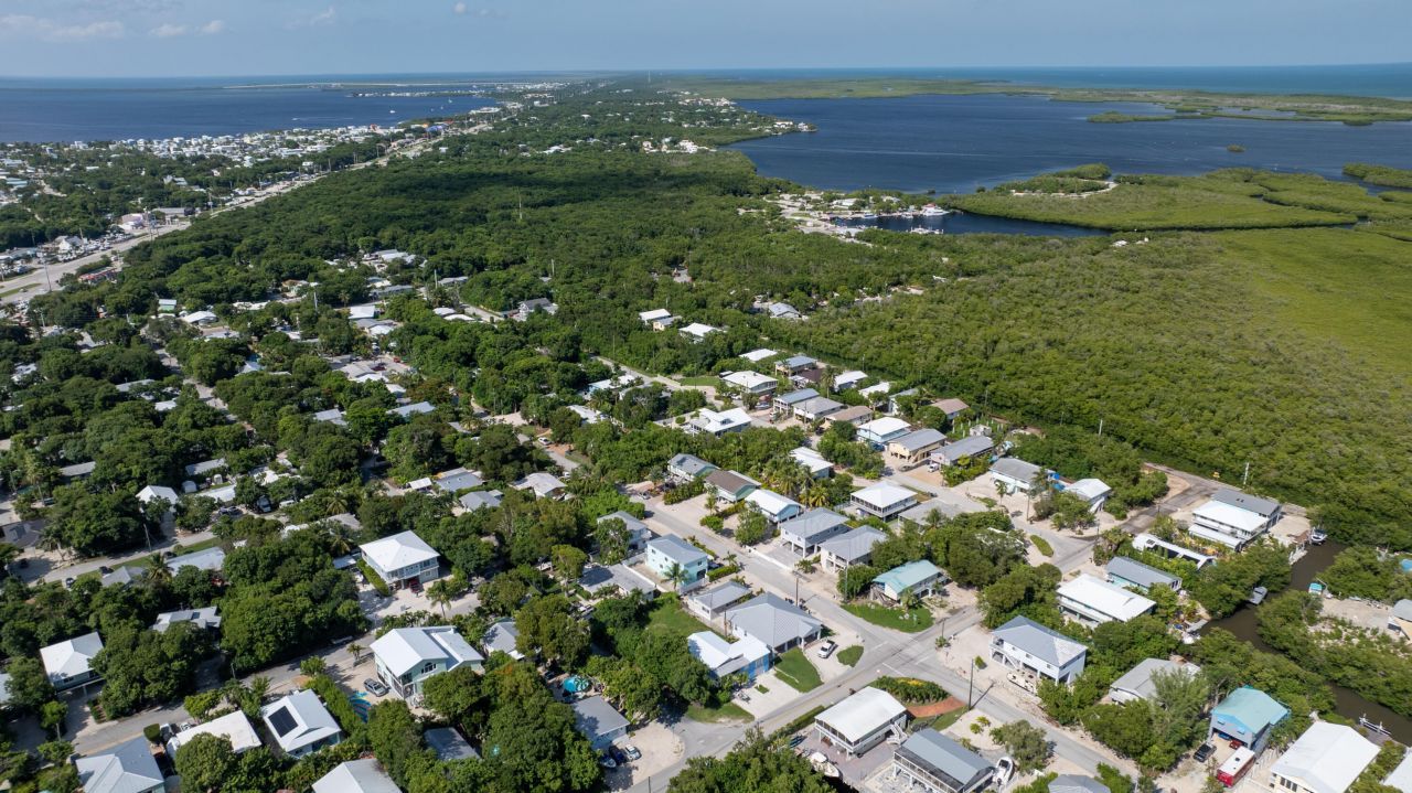 974 Oleander Road, Key Largo, FL 33037 Photo