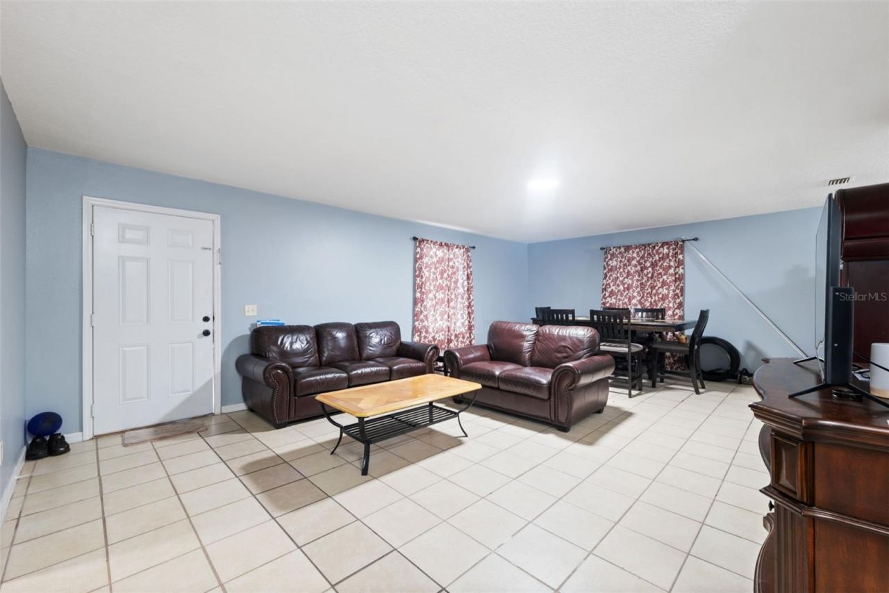 4917 18th Street, Zephyrhills, FL 33542 Photo