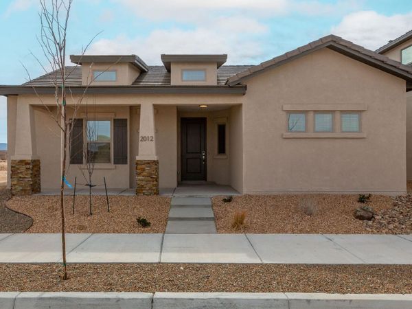2012 Dekooning Avenue SE, Albuquerque, NM 87106