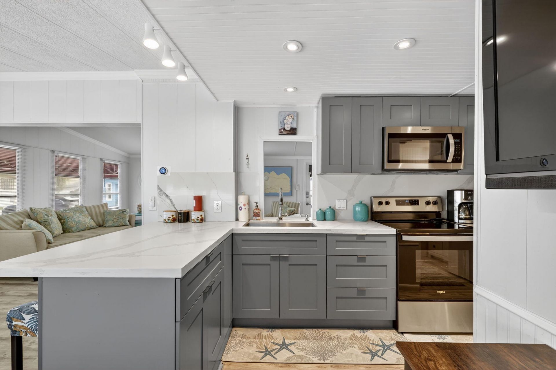 91 Nettles Boulevard, Jensen Beach, FL 34957 Photo