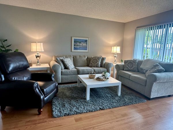 305 Club Drive, Palm Beach Gardens, FL 33418